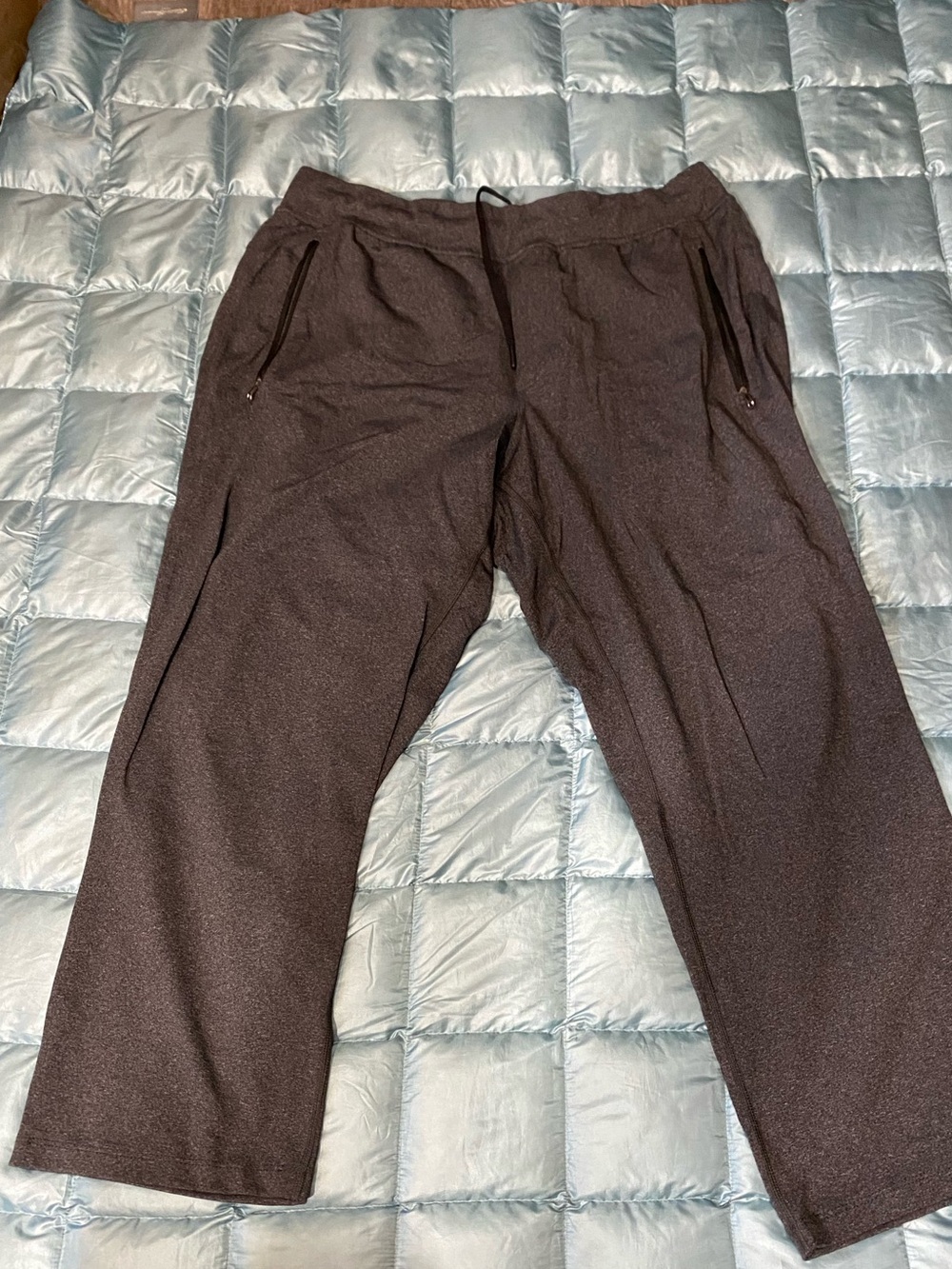 EUC Men's Lululemon Black Zip-Pocket Drawstring Joggers Sz XL.
